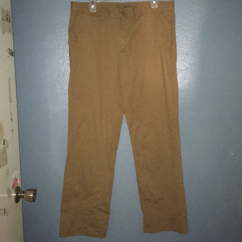 Old navy khaki pants